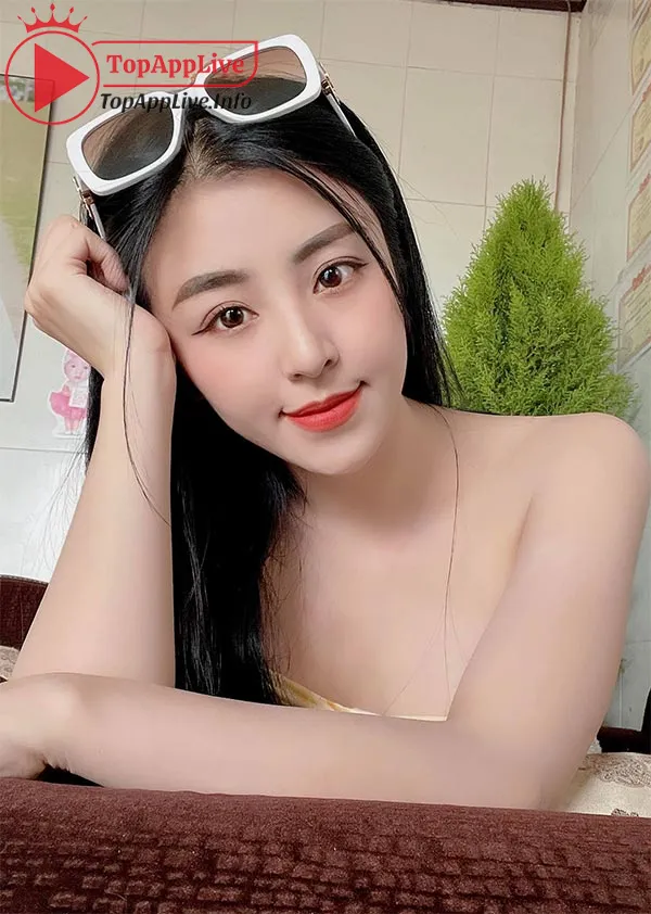 Ảnh hot girl ưu bảo 10