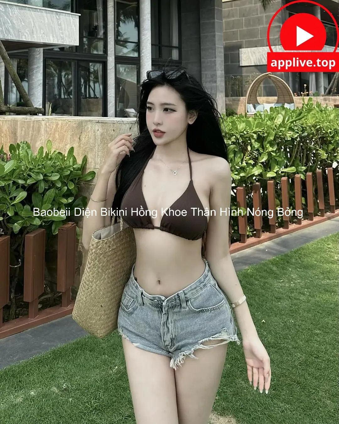 Baobeii Diện Bikini Hồng Khoe Thân Hình Nóng Bỏng 4