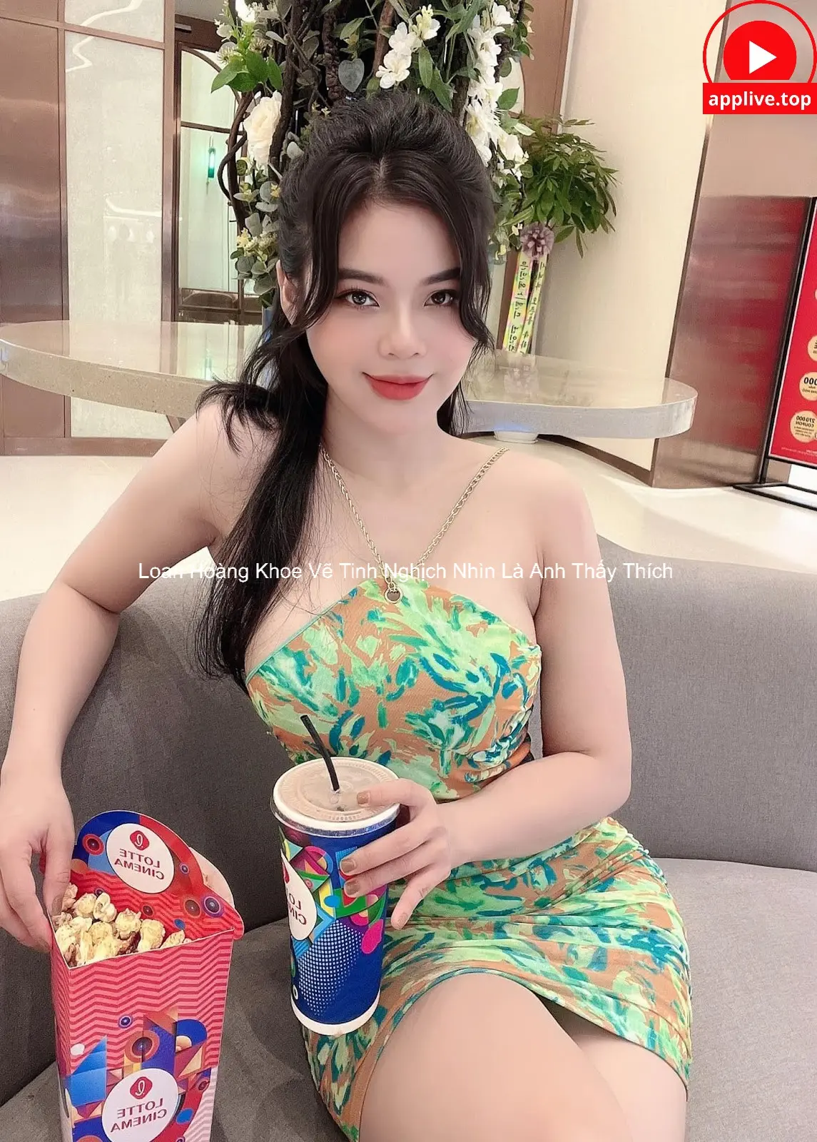 Loan Hoàng Khoe Vẽ Tinh Nghịch Nhìn Là Anh Thấy Thích 1